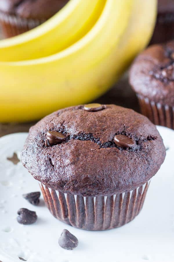 Double Chocolate Banana Muffins. These super moist banana chocolate muffins have big banana bread flavor with a double dose of chocolate. Super easy recipe! www.justsotasty.com 