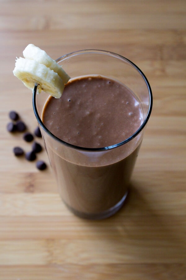 Chocolate Peanut Butter Banana Smoothie. Dairy free, sugar free & only 5 ingredients - this smoothie tastes indulgent but is completely diet approved. www.justsotasty.com