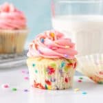 Funfetti Cupcakes - Perfect Sprinkle Cupcake Recipe