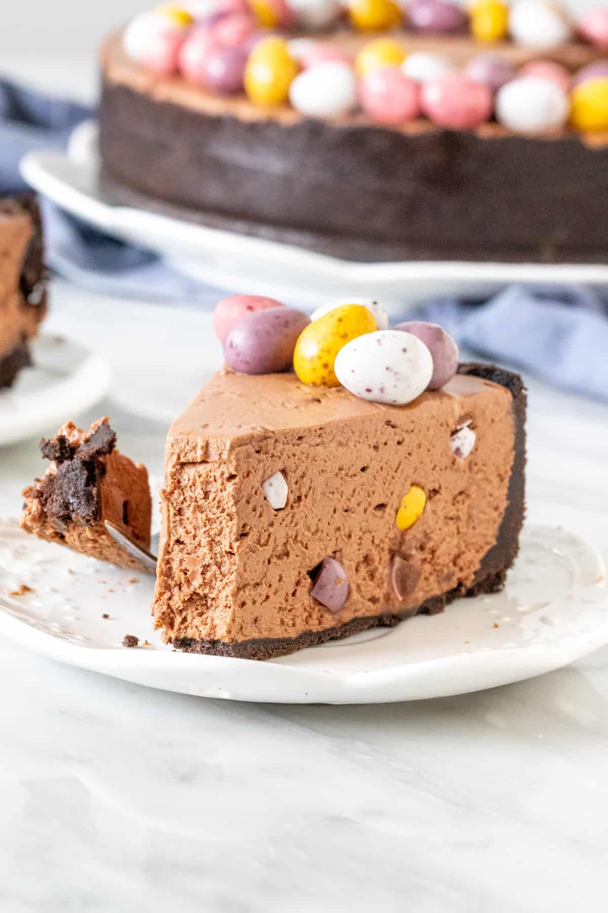 No-Bake Mini Egg Chocolate Cheesecake