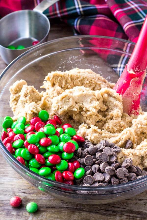 M&M Christmas cookie dough - made with butter & shortening for soft, chewy, flavorful cookies. 