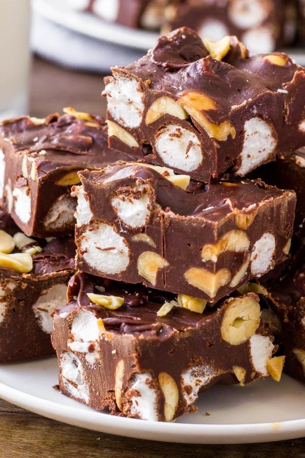 Rocky Road Fudge Recipe - this easy recipe is made with only 4 ingredients. 