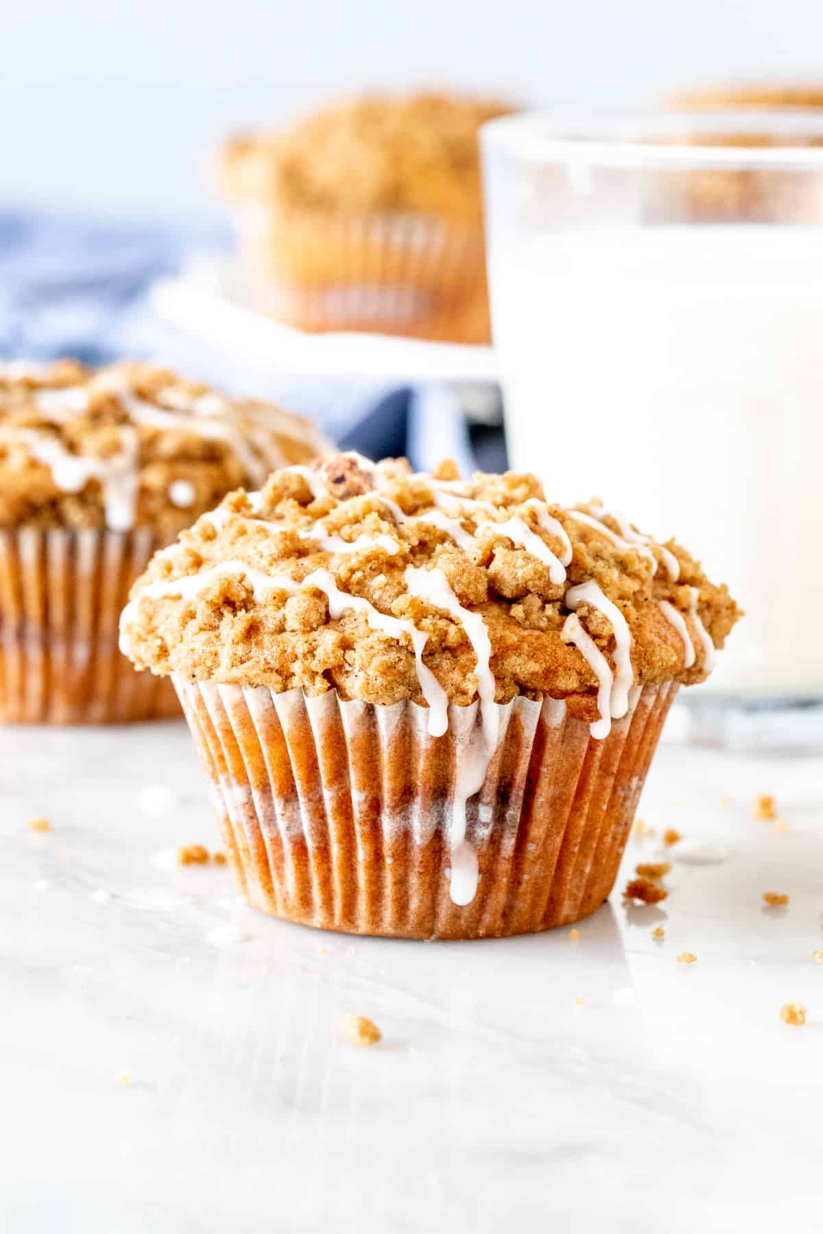 Coffee cake muffin with a glass of milk