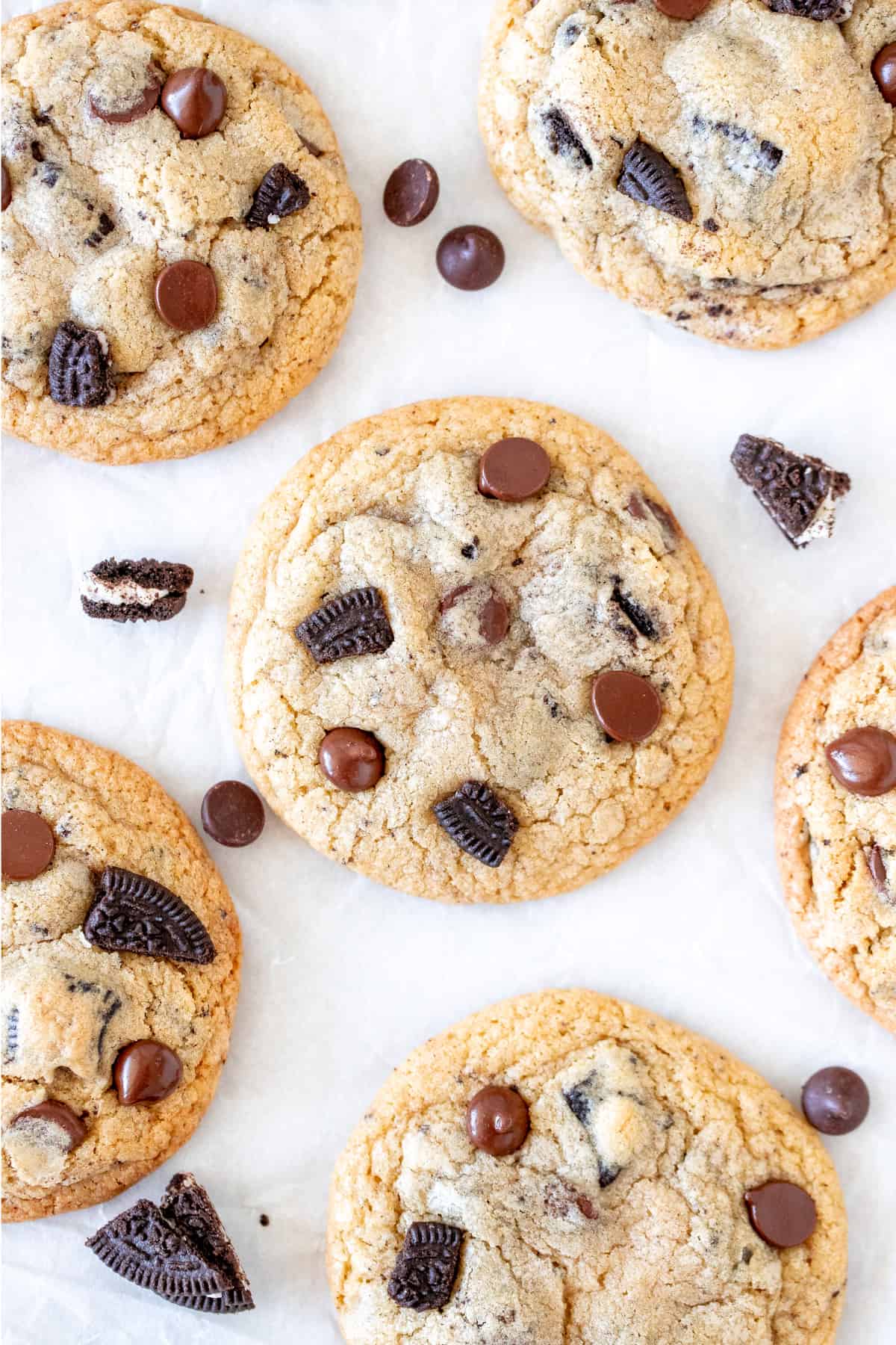 Oreo chocolate chip cookies, from above